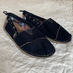 Bobs Sketchers Navy Blue Flats Loafers Size 8